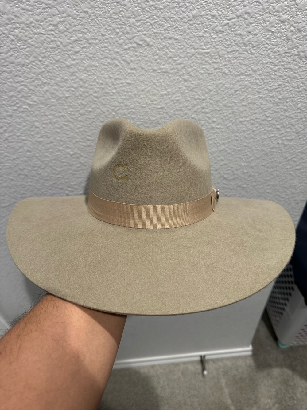 Charlie Hat